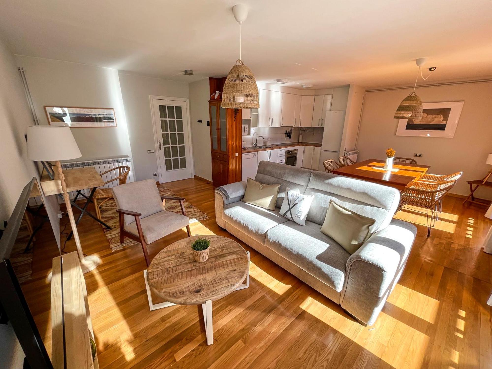 Apartamento Familiar En El Centro De Benasque Con Terraza Exteriör bild