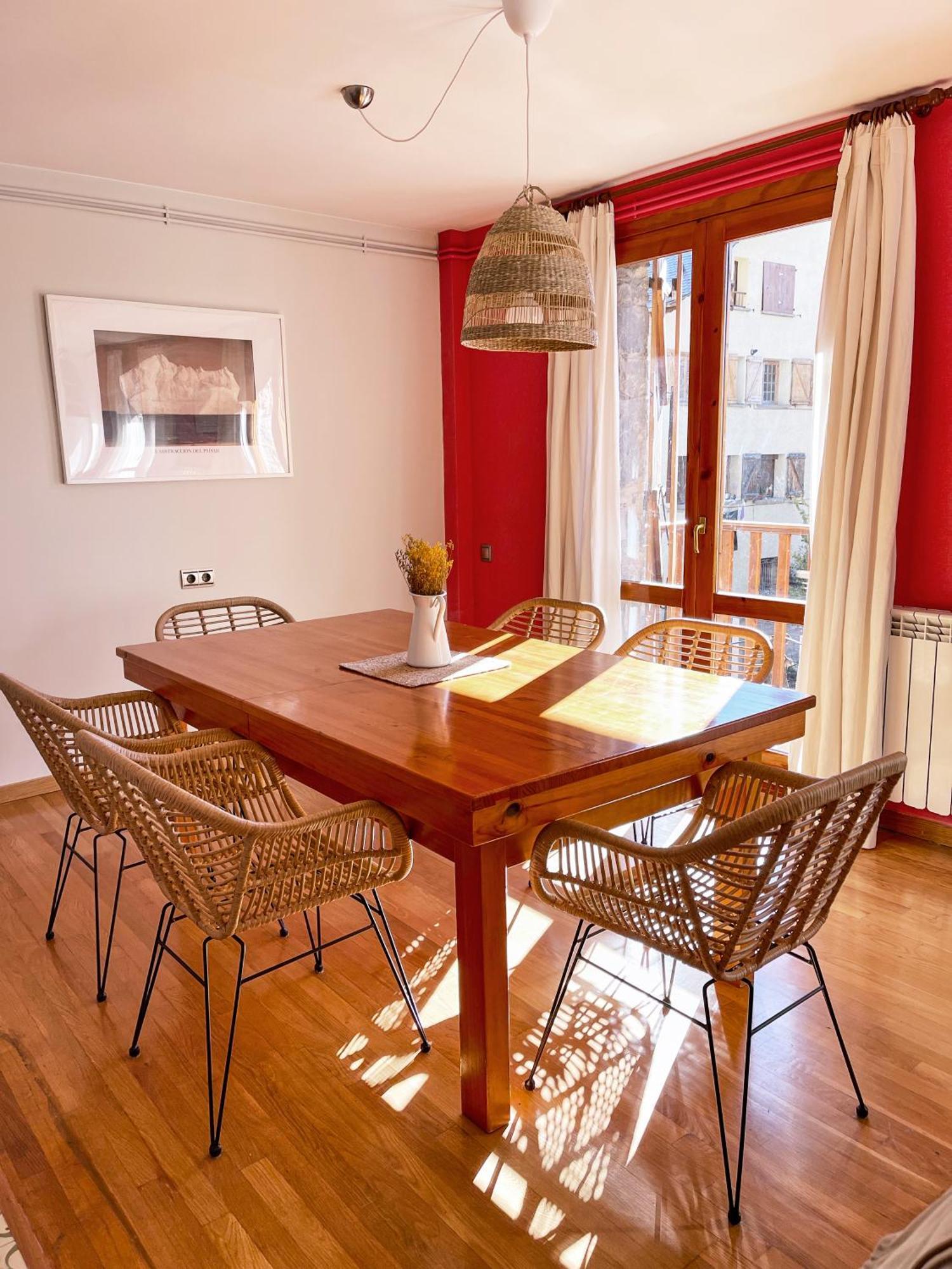 Apartamento Familiar En El Centro De Benasque Con Terraza Exteriör bild